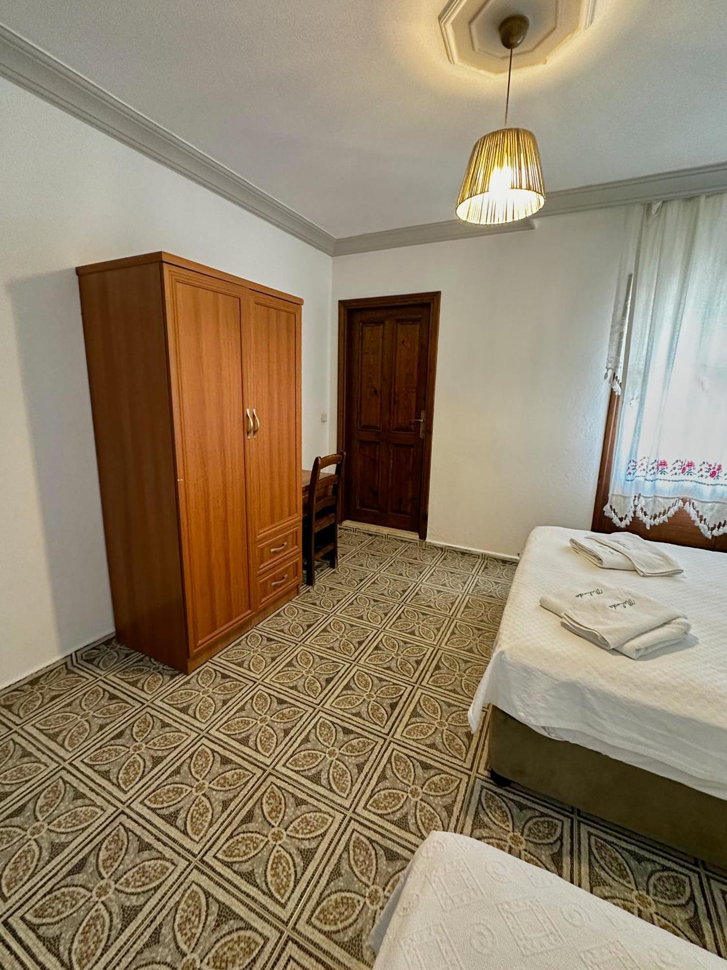 ميسوديه Melinda Pension & Restaurant المظهر الخارجي الصورة