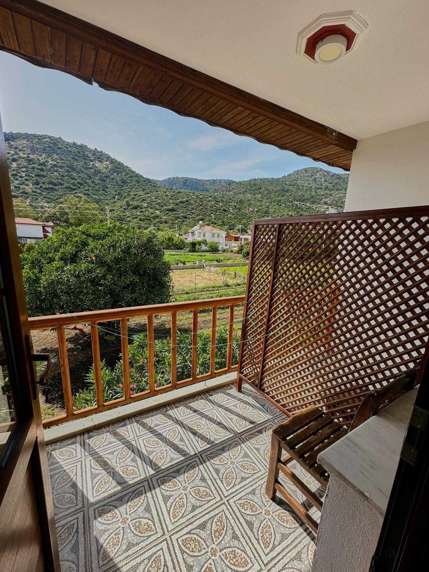 ميسوديه Melinda Pension & Restaurant المظهر الخارجي الصورة